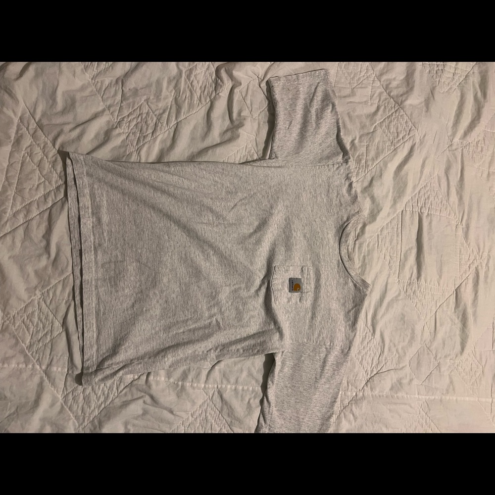 carhartt, grey tshirt